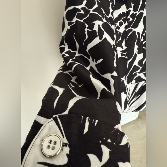 Southern Lady Black & White ButtonUp Shirt faux pockets 3/4 sleeves Petite Large - Picture 8 of 11